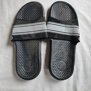 Champion‎ Mens Slides 11/12
